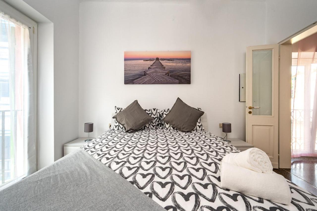 Seaside Apartment Genova Ngoại thất bức ảnh